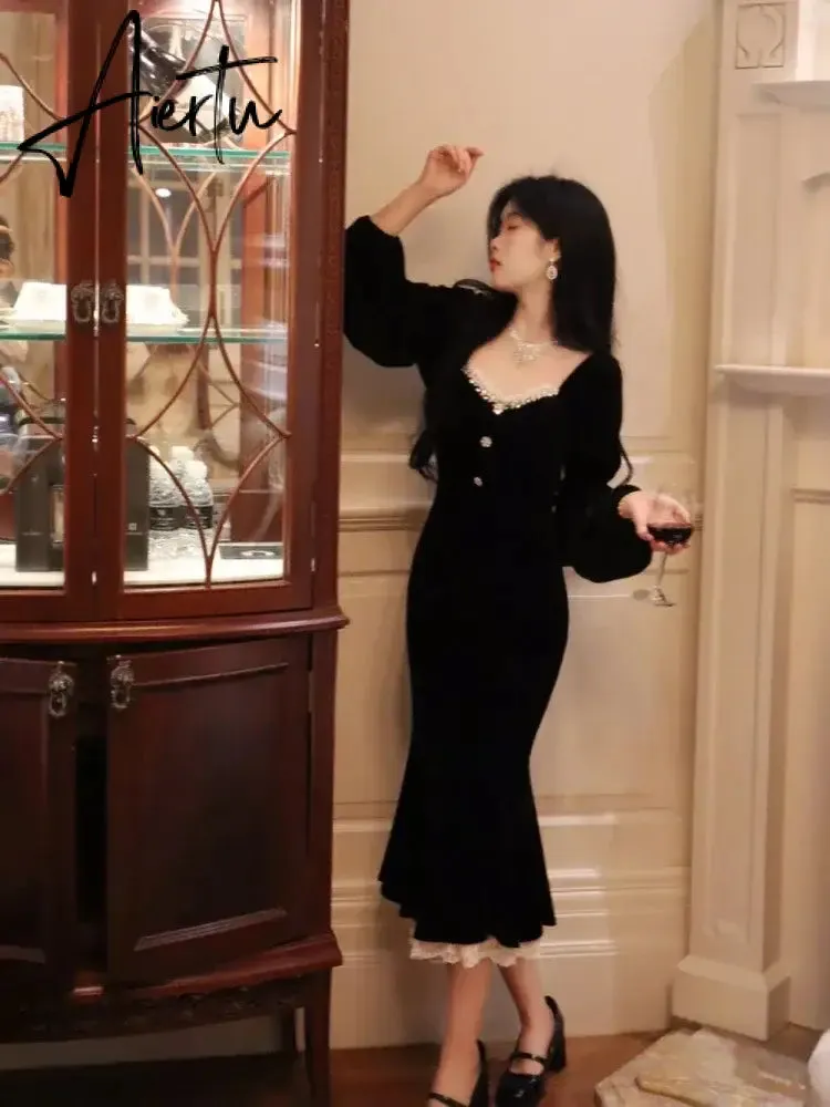 Aiertu French Black Velvet Dress Women Casual Vintage Bodycon Midi Dress Even Party One Piece Korean Chic Elegant Gowns Spring