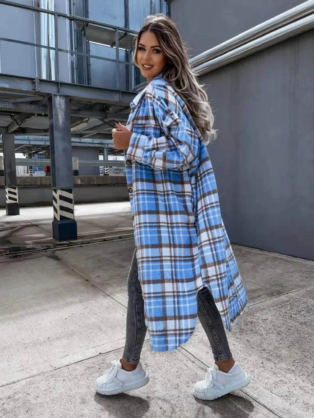 Attractive Unique Stylish Women's Lengthened Plaid Blouses