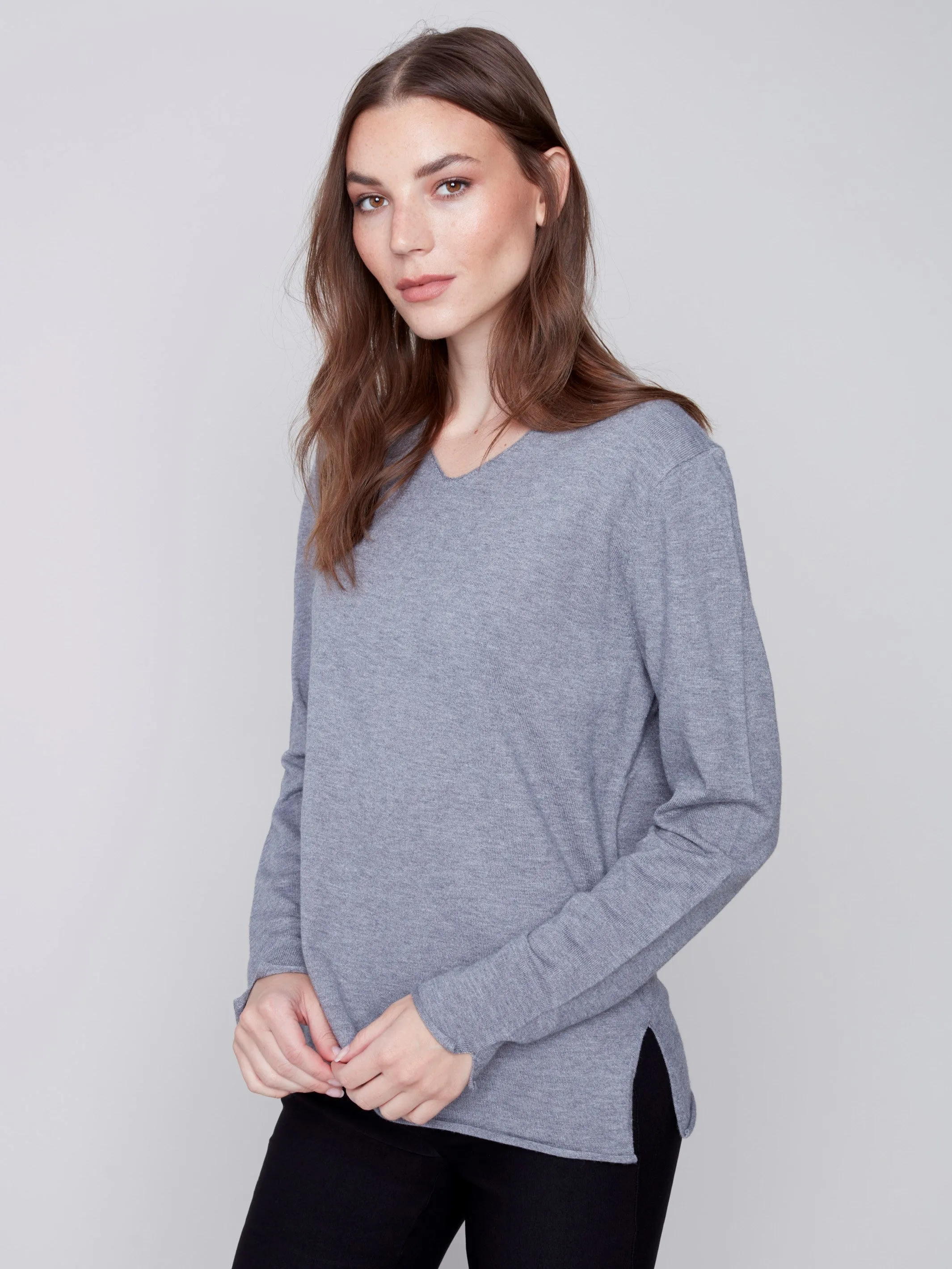 Basic V-Neck Sweater - Grey
