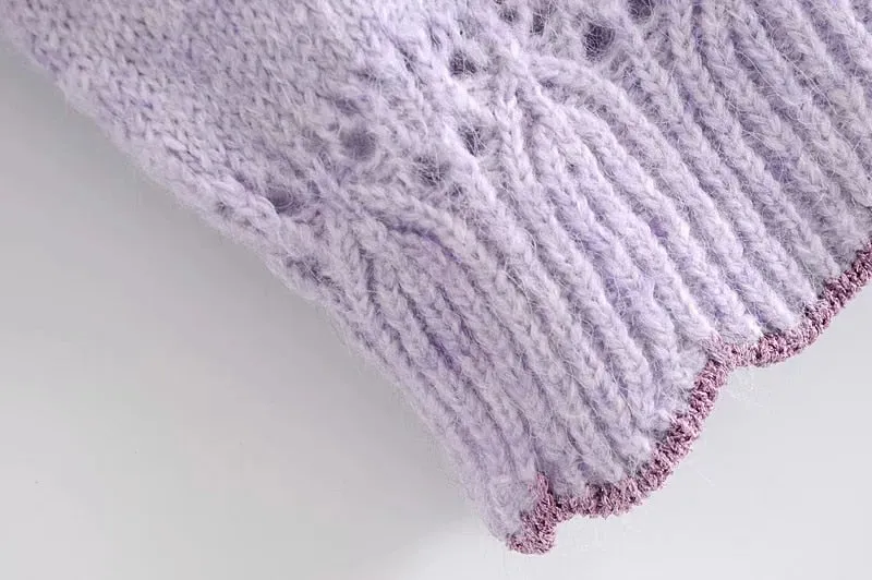 CROPPED KNIT SWEATER
