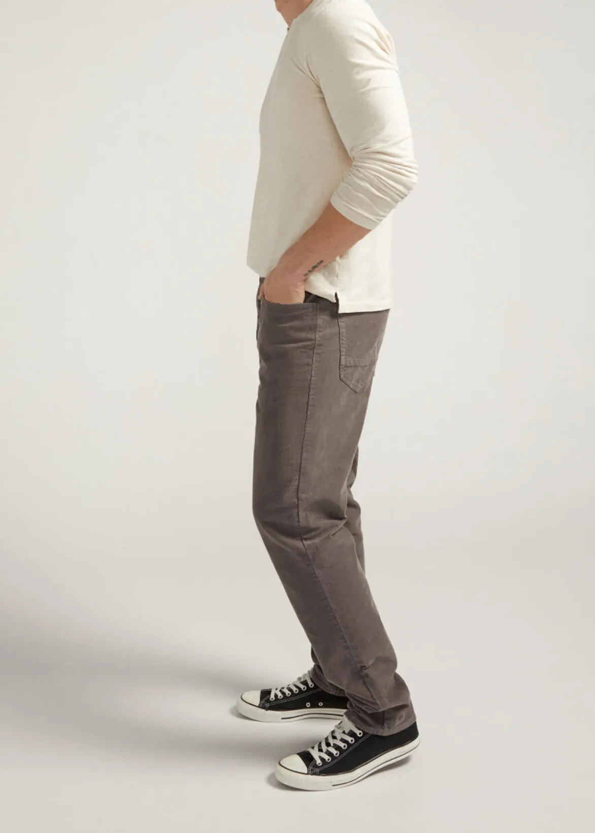 Eddie Classic Athletic Fit - 32” Inseam - Cords